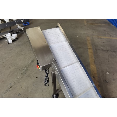 單彎成品輸送機(jī)