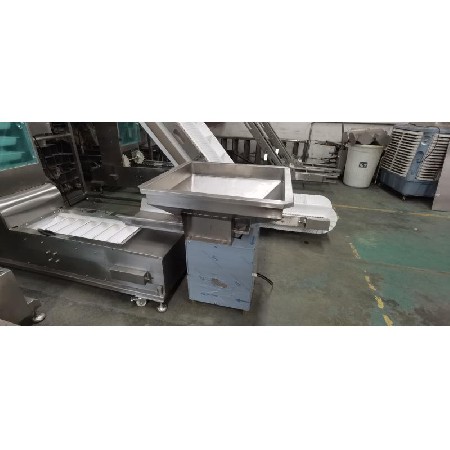 振動給料機4