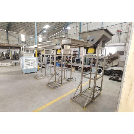 振動(dòng)給料機(jī)2