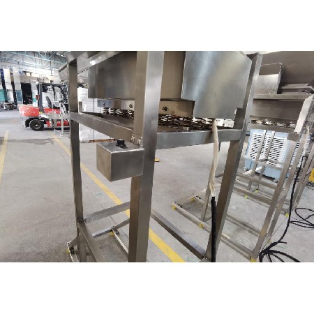 振動(dòng)給料機(jī)2