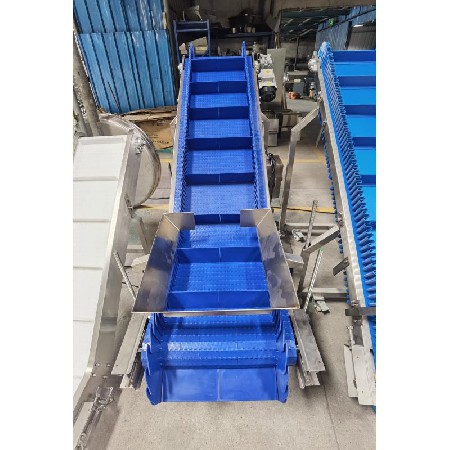 成品輸送機(jī)4